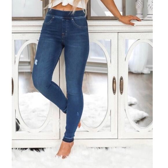 Spanx Distressed Ankle Skinny Blue Jeans, high waist size small (2-4) - Picture 2 of 12